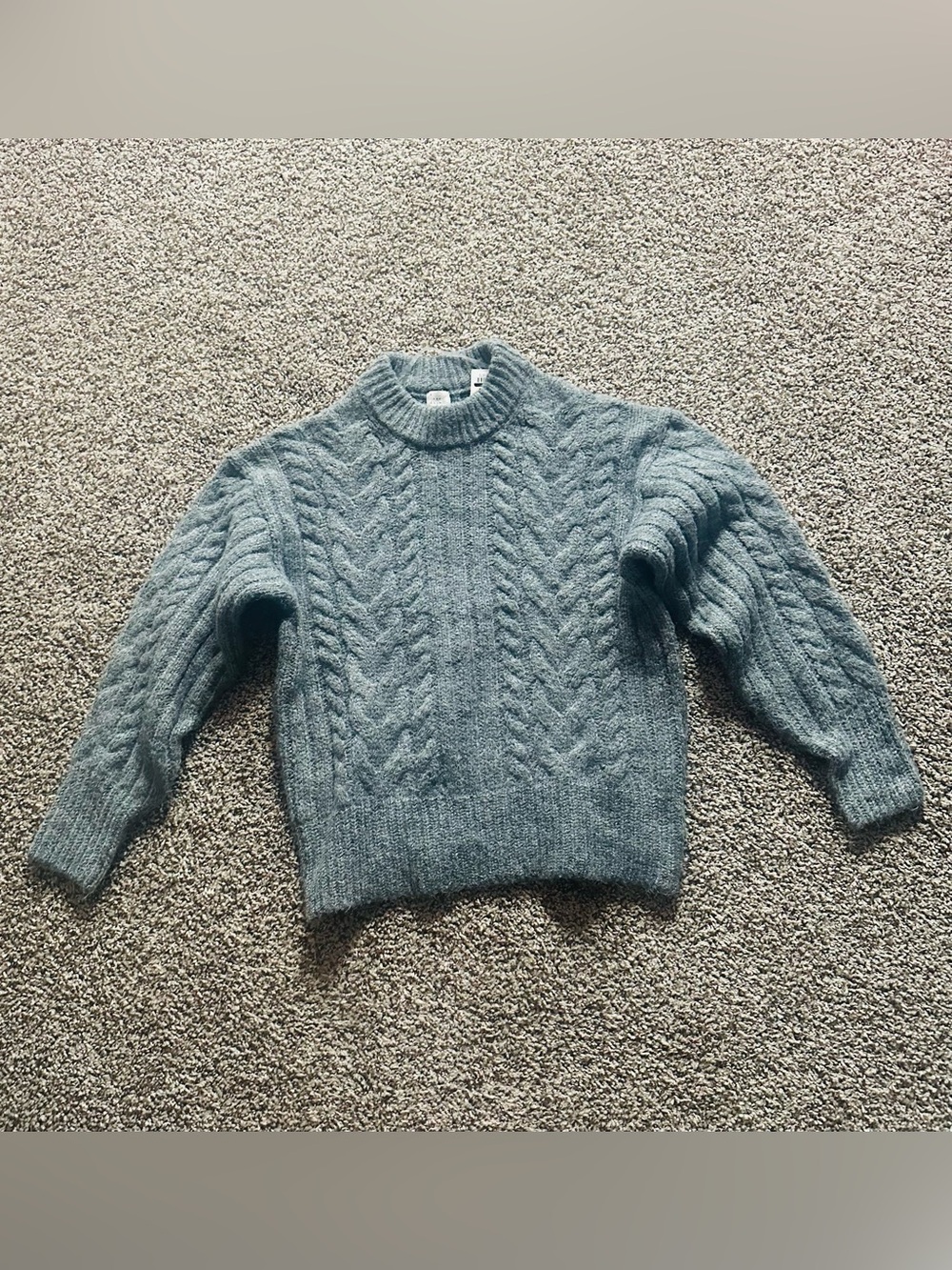 a new day Chunky Cabled Gray Sweater NWT Medium